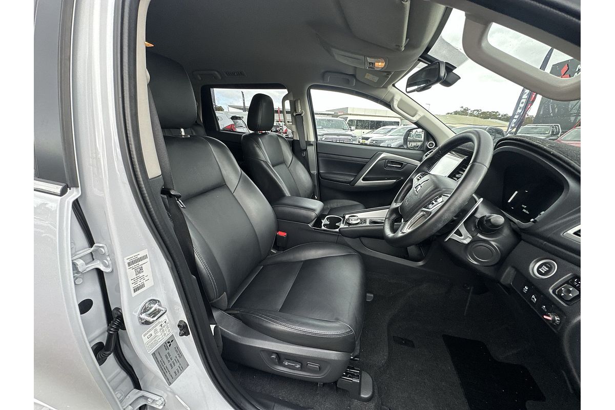 2023 Mitsubishi Pajero Sport GSR QF