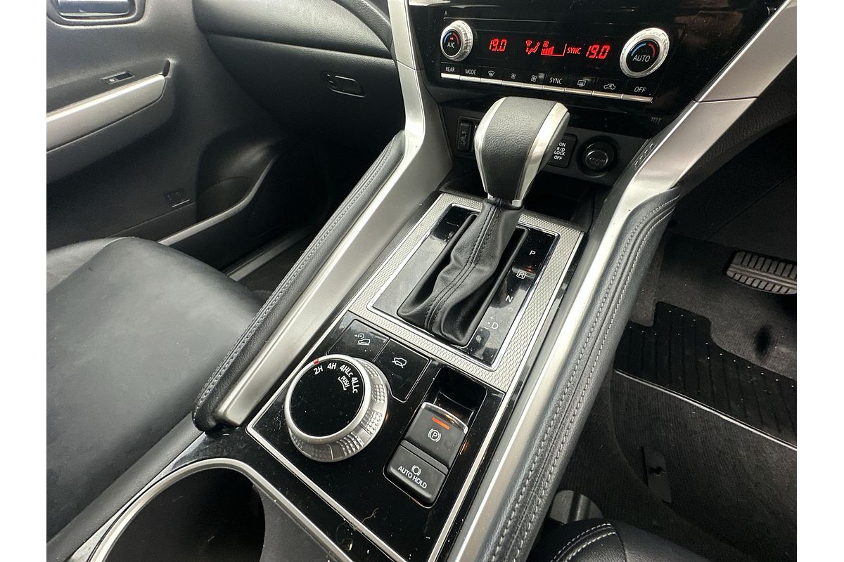 2023 Mitsubishi Pajero Sport GSR QF
