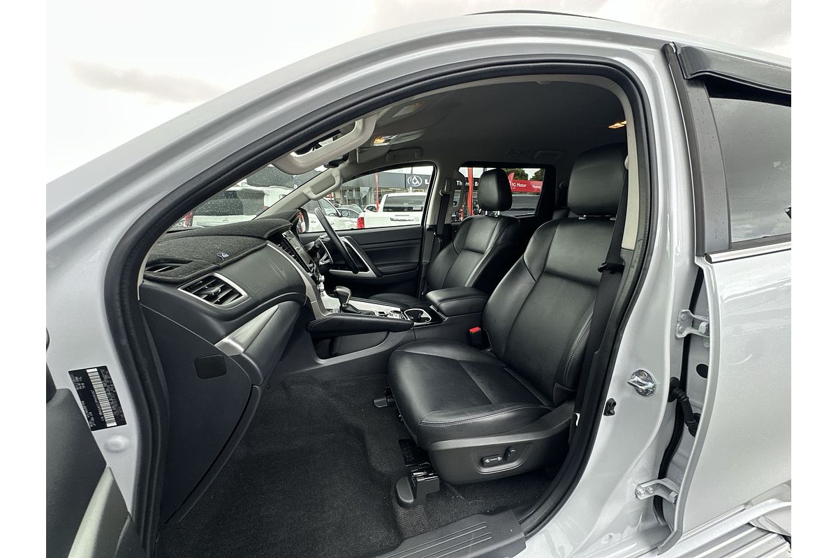 2023 Mitsubishi Pajero Sport GSR QF