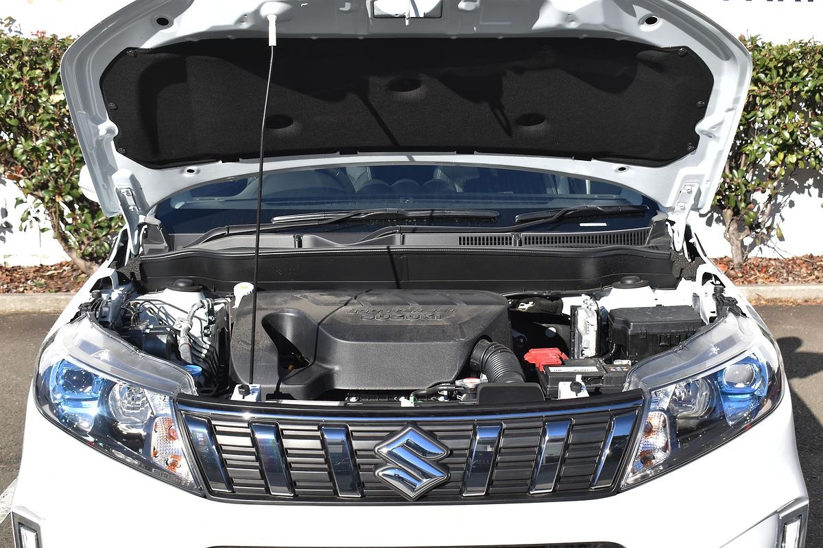 2024 Suzuki Vitara Turbo LY Series II