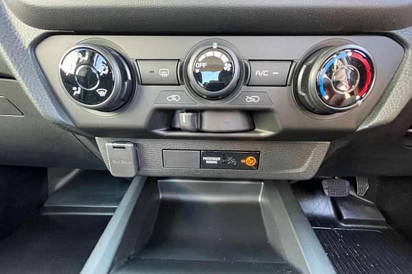 2025 Isuzu D-MAX SX 4X4