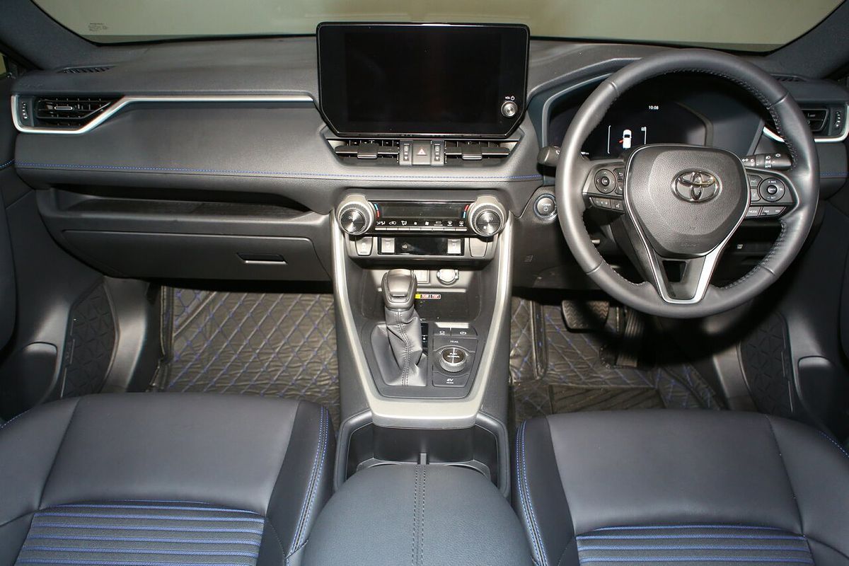 2024 Toyota RAV4 XSE AXAH54R