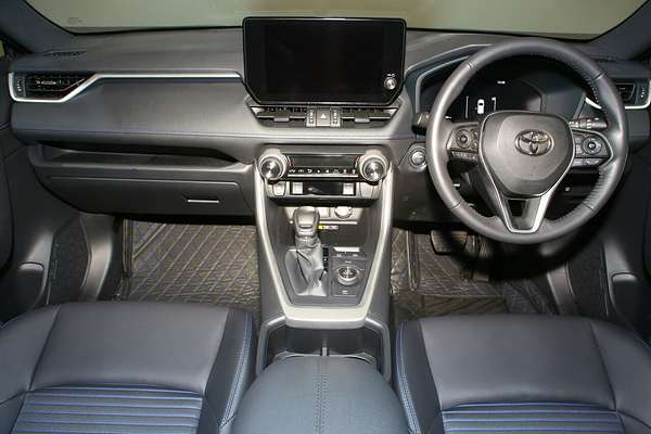 2024 Toyota RAV4 XSE AXAH54R