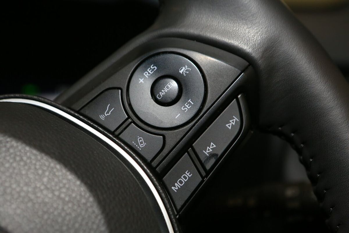 2024 Toyota RAV4 XSE AXAH54R