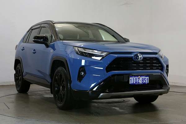 2024 Toyota RAV4 XSE AXAH52R