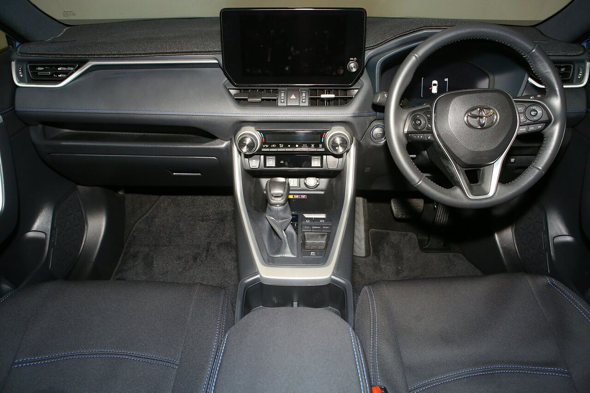 2024 Toyota RAV4 XSE AXAH52R