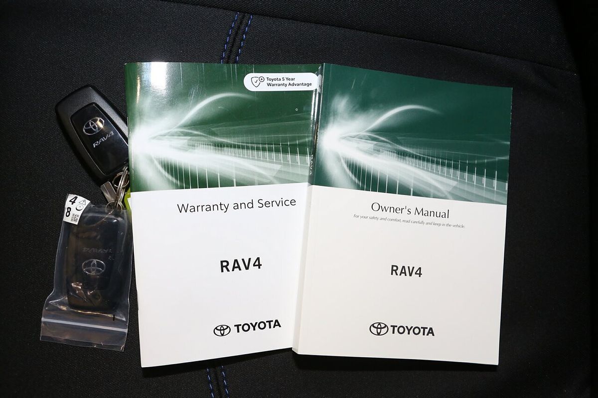 2024 Toyota RAV4 XSE AXAH52R