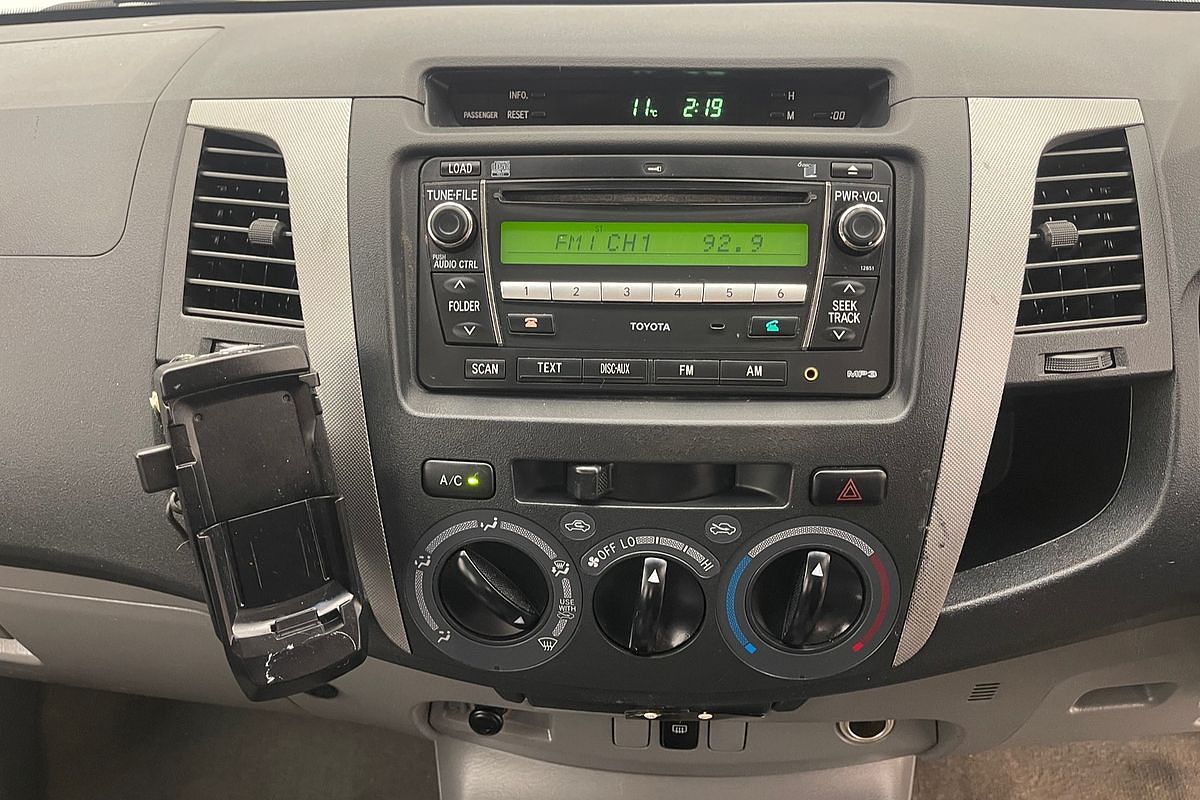2010 Toyota Hilux SR5 GGN25R 4X4
