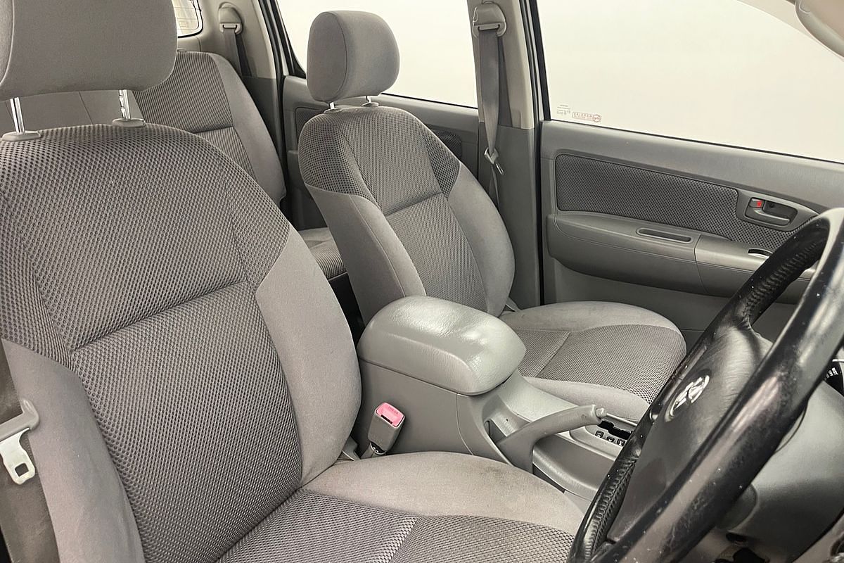 2010 Toyota Hilux SR5 GGN25R 4X4