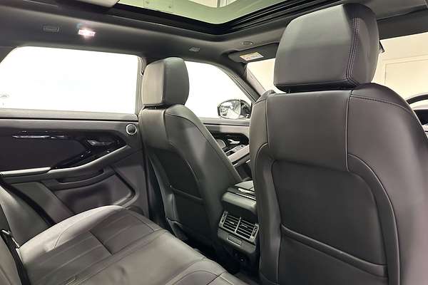 2025 Land Rover Range Rover Evoque P250 Dynamic SE L551