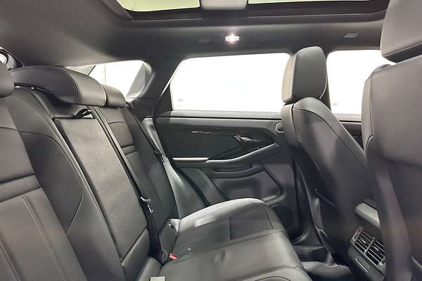 2025 Land Rover Range Rover Evoque P250 Dynamic SE L551