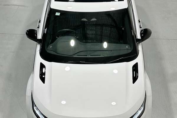 2025 Land Rover Range Rover Evoque P250 Dynamic SE L551
