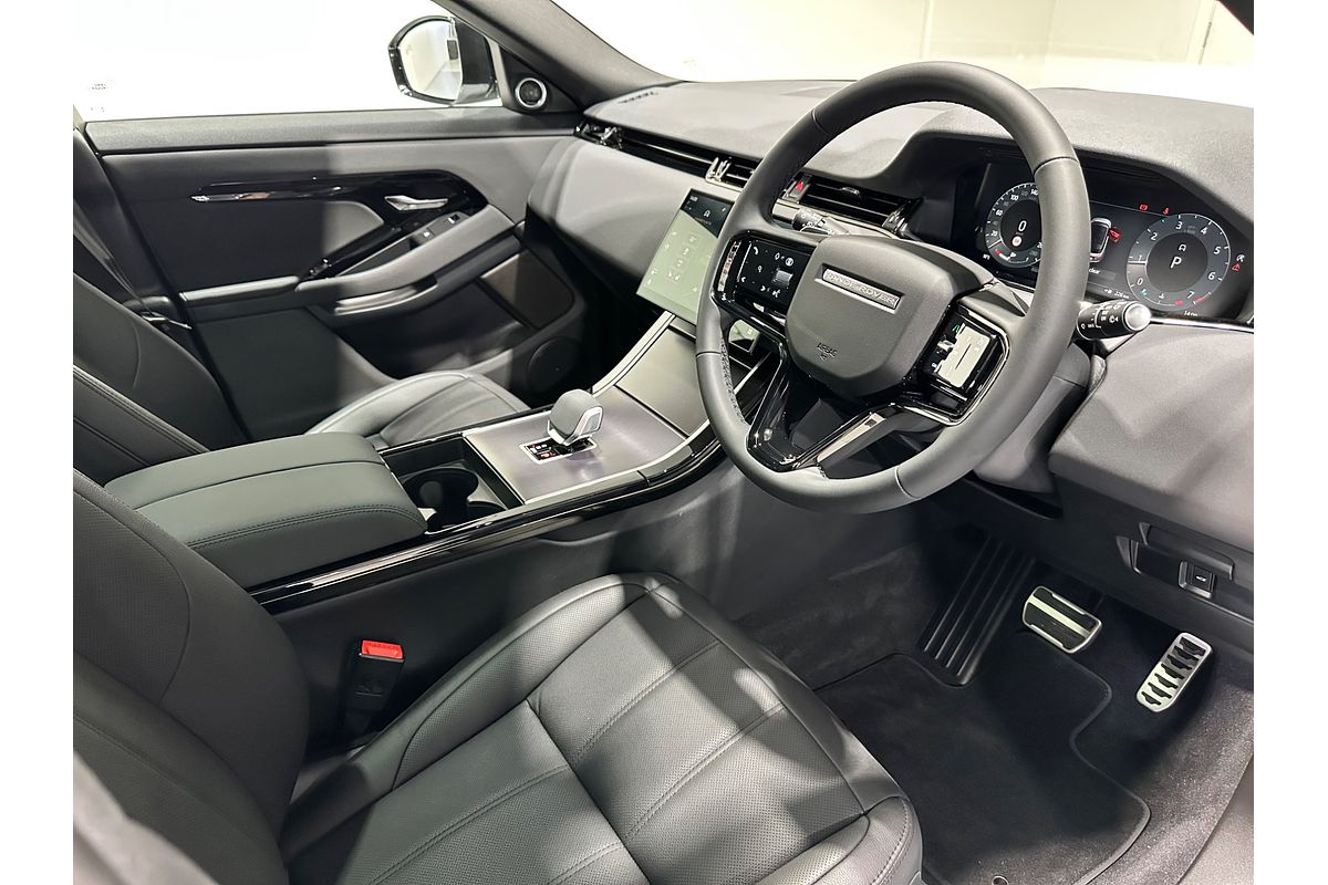 2025 Land Rover Range Rover Evoque P250 Dynamic SE L551