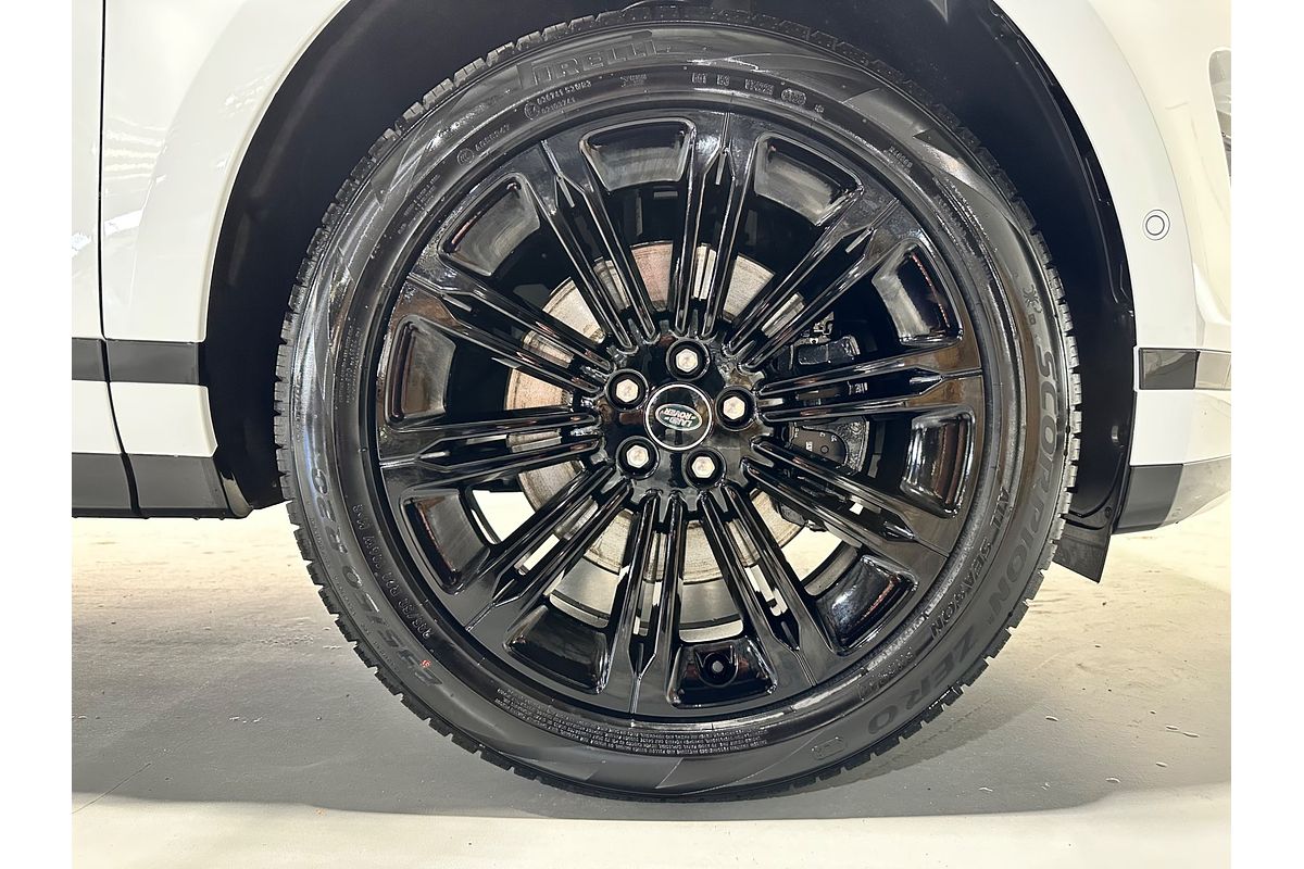 2025 Land Rover Range Rover Evoque P250 Dynamic SE L551