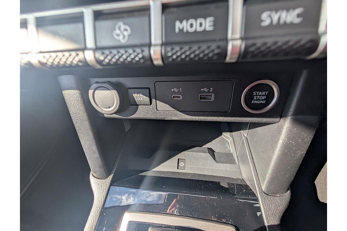 2024 Mitsubishi Triton GLS MV 4X4