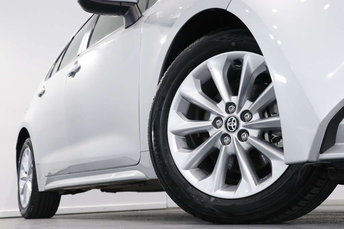 2021 Toyota Corolla Ascent Sport MZEA12R