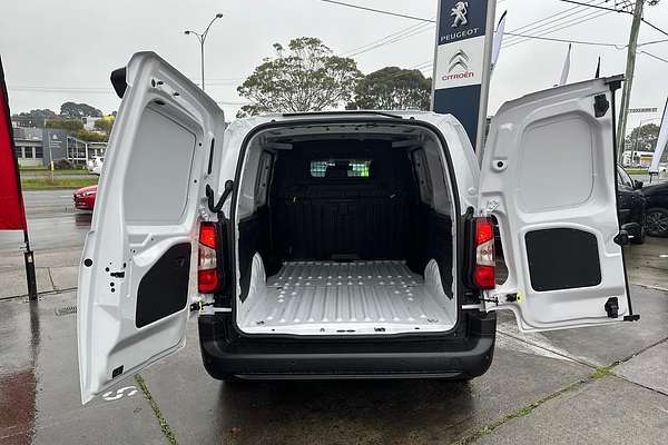 2024 Peugeot Partner Pro K9 LWB