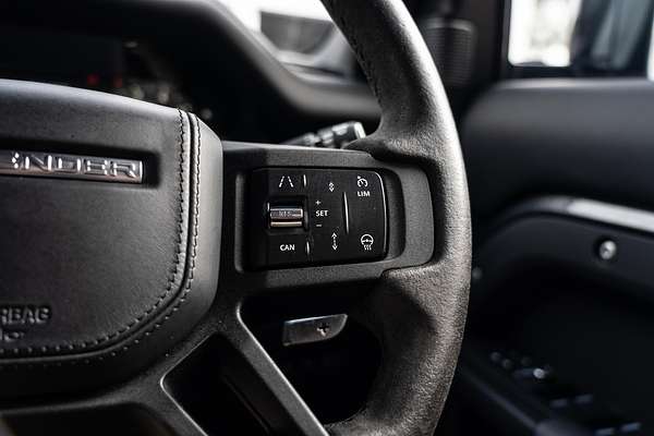 2022 Land Rover Defender 110 P525 V8 L663
