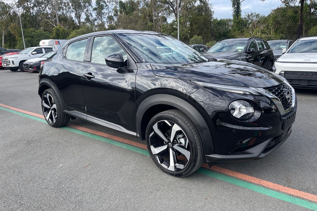 2023 Nissan JUKE ST-L F16