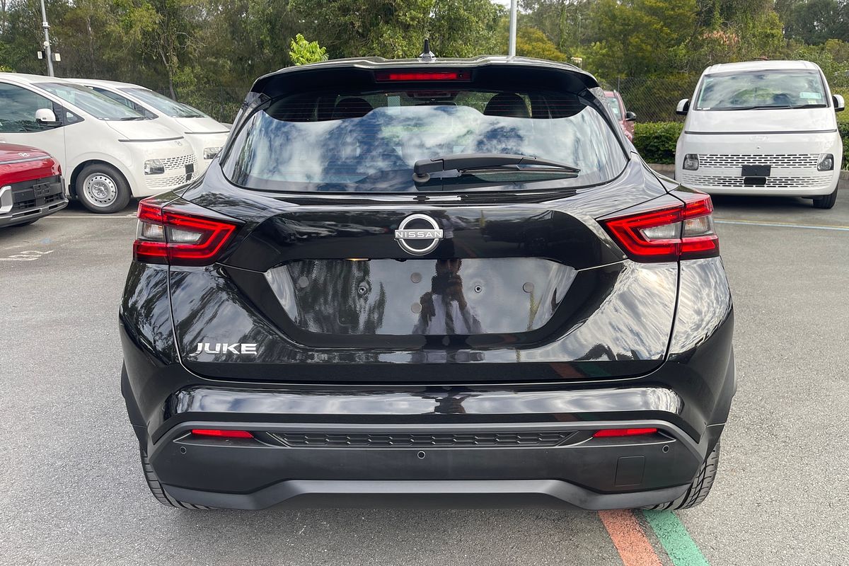 2023 Nissan JUKE ST-L F16