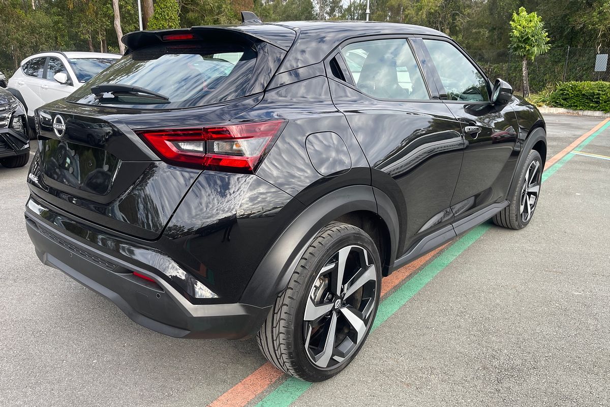 2023 Nissan JUKE ST-L F16