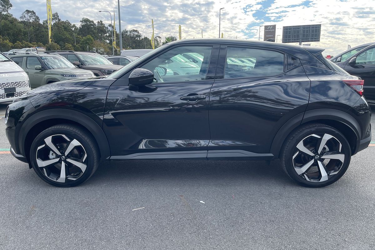 2023 Nissan JUKE ST-L F16