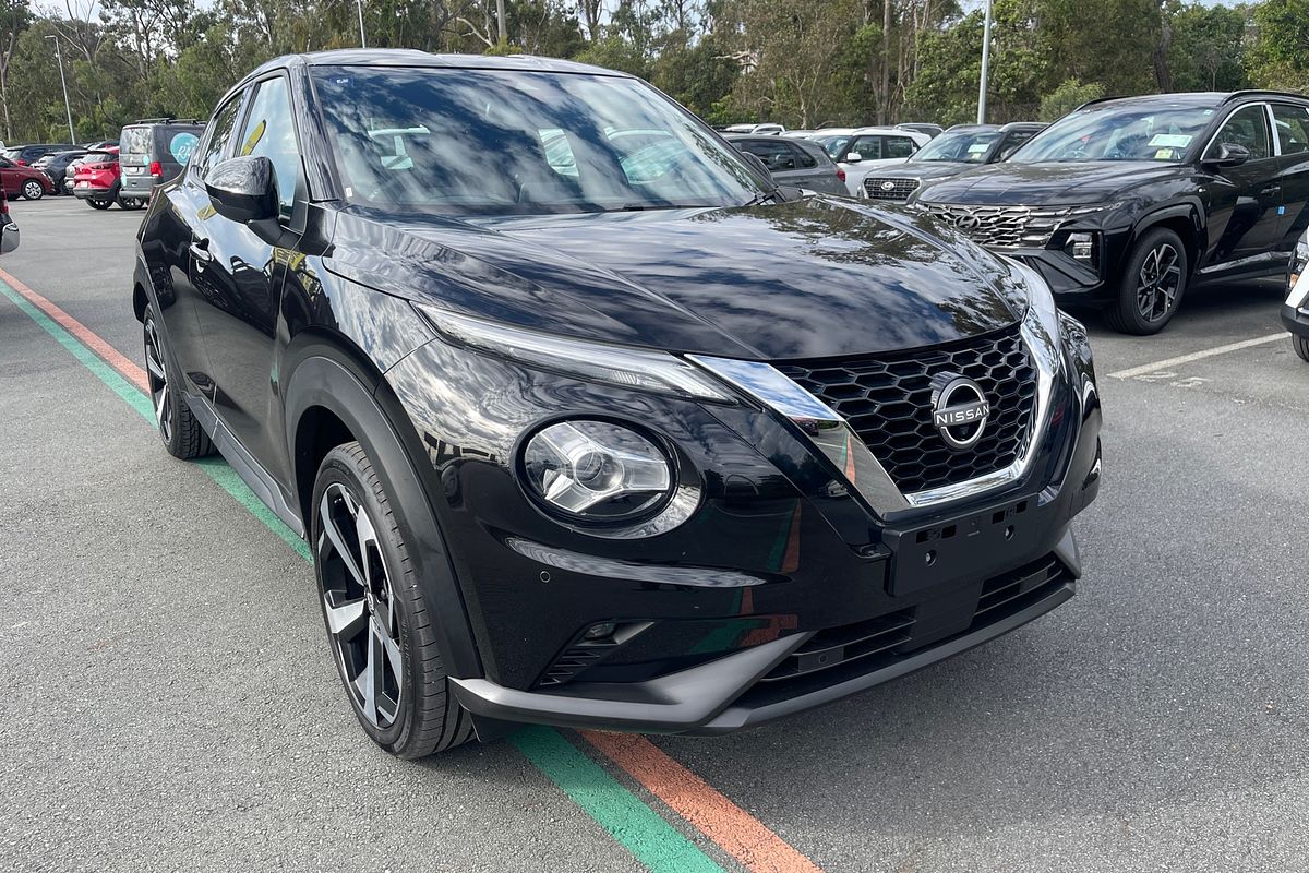 2023 Nissan JUKE ST-L F16