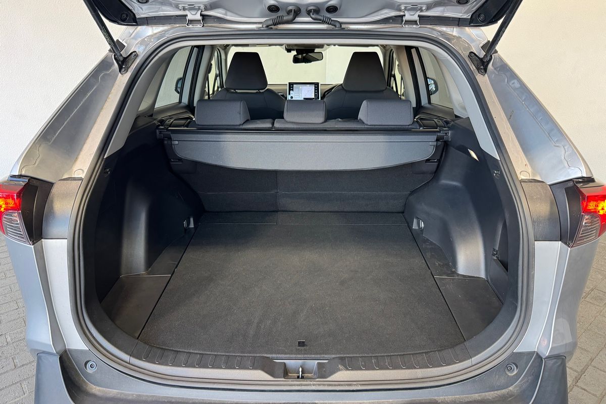 2022 Toyota RAV4 GXL MXAA52R