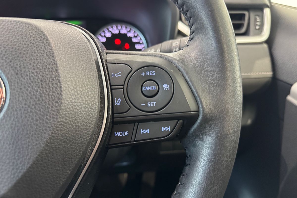 2022 Toyota RAV4 GXL MXAA52R