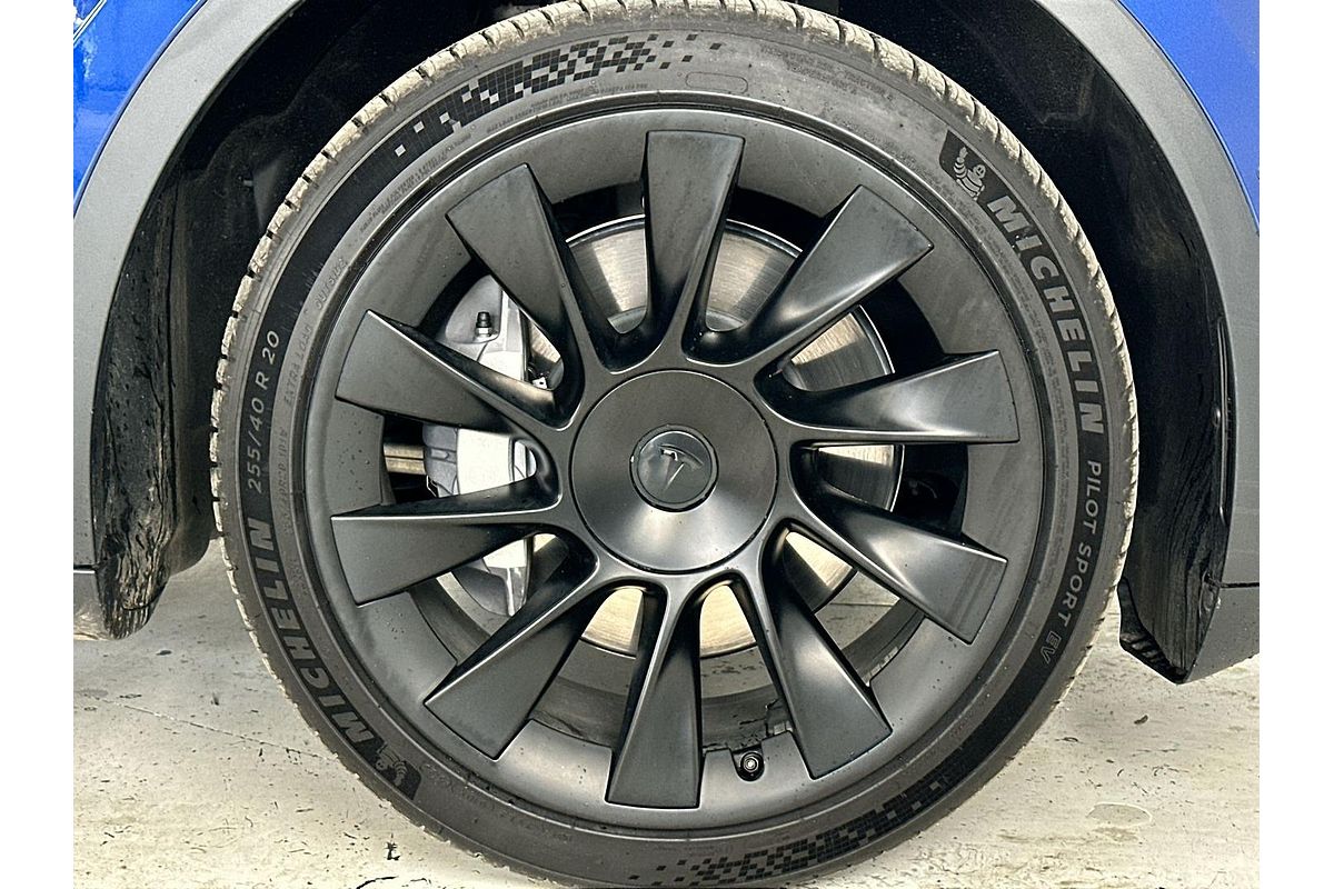 2024 Tesla Model Y Long Range