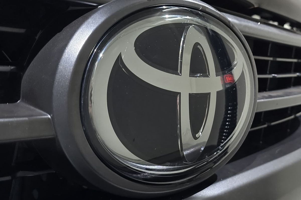 2022 Toyota Hilux Hilux 4x2 SR 2.8L T Diesel Automatic Double Cab GUN136R Rear Wheel Drive