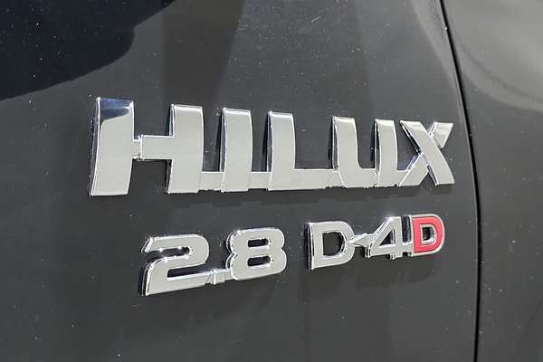2022 Toyota Hilux Hilux 4x2 SR 2.8L T Diesel Automatic Double Cab GUN136R Rear Wheel Drive