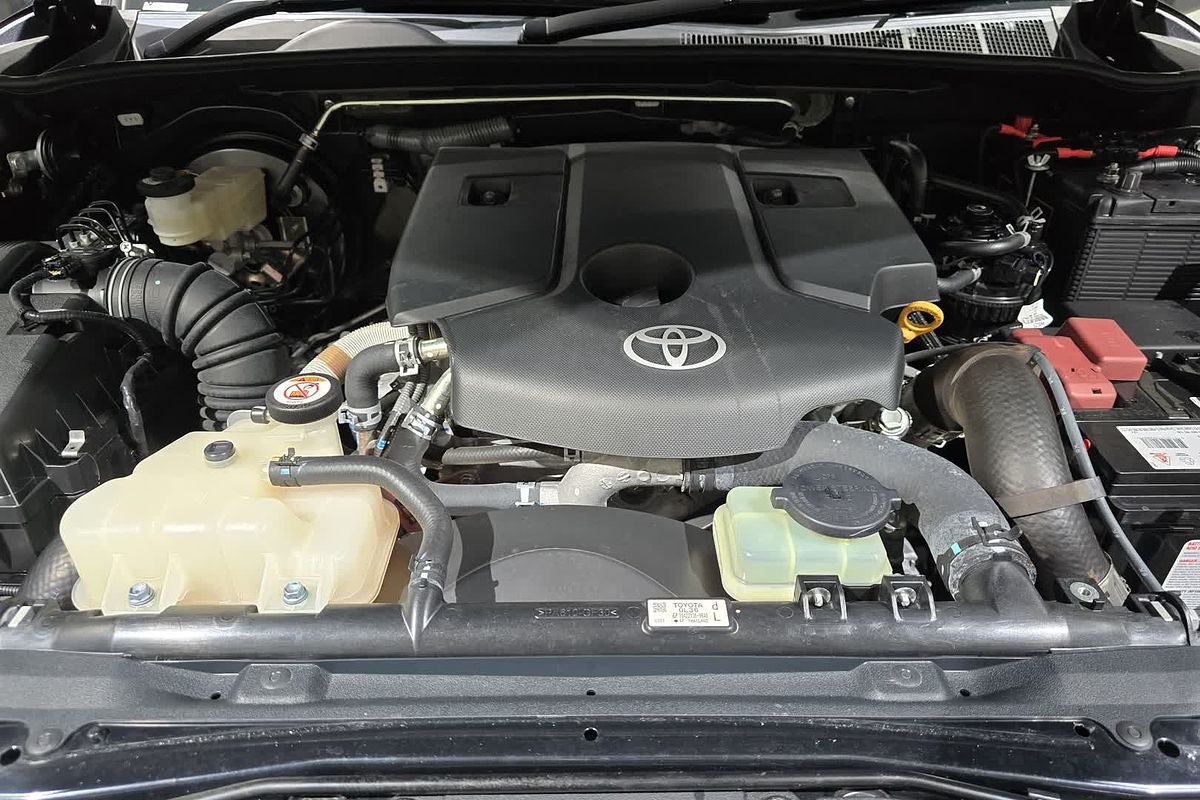 2022 Toyota Hilux Hilux 4x2 SR 2.8L T Diesel Automatic Double Cab GUN136R Rear Wheel Drive