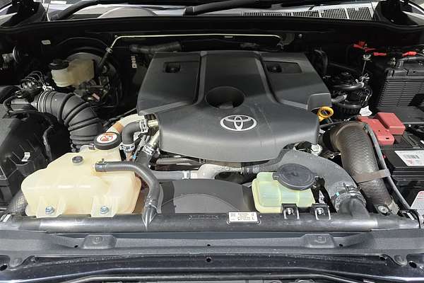 2022 Toyota Hilux Hilux 4x2 SR 2.8L T Diesel Automatic Double Cab GUN136R Rear Wheel Drive