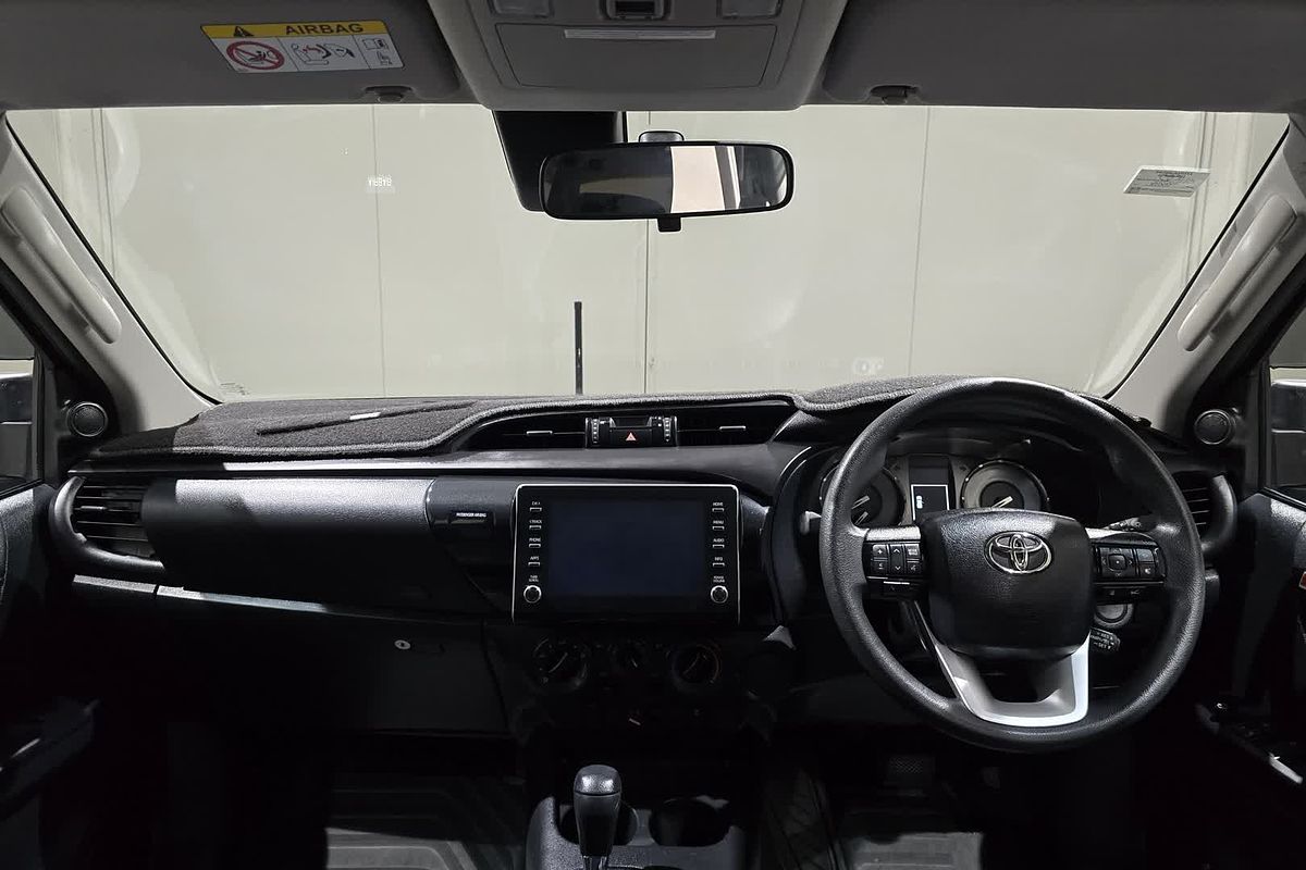 2022 Toyota Hilux Hilux 4x2 SR 2.8L T Diesel Automatic Double Cab GUN136R Rear Wheel Drive
