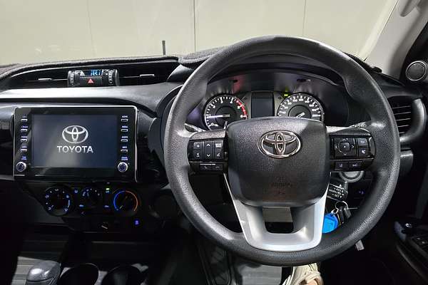 2022 Toyota Hilux Hilux 4x2 SR 2.8L T Diesel Automatic Double Cab GUN136R Rear Wheel Drive