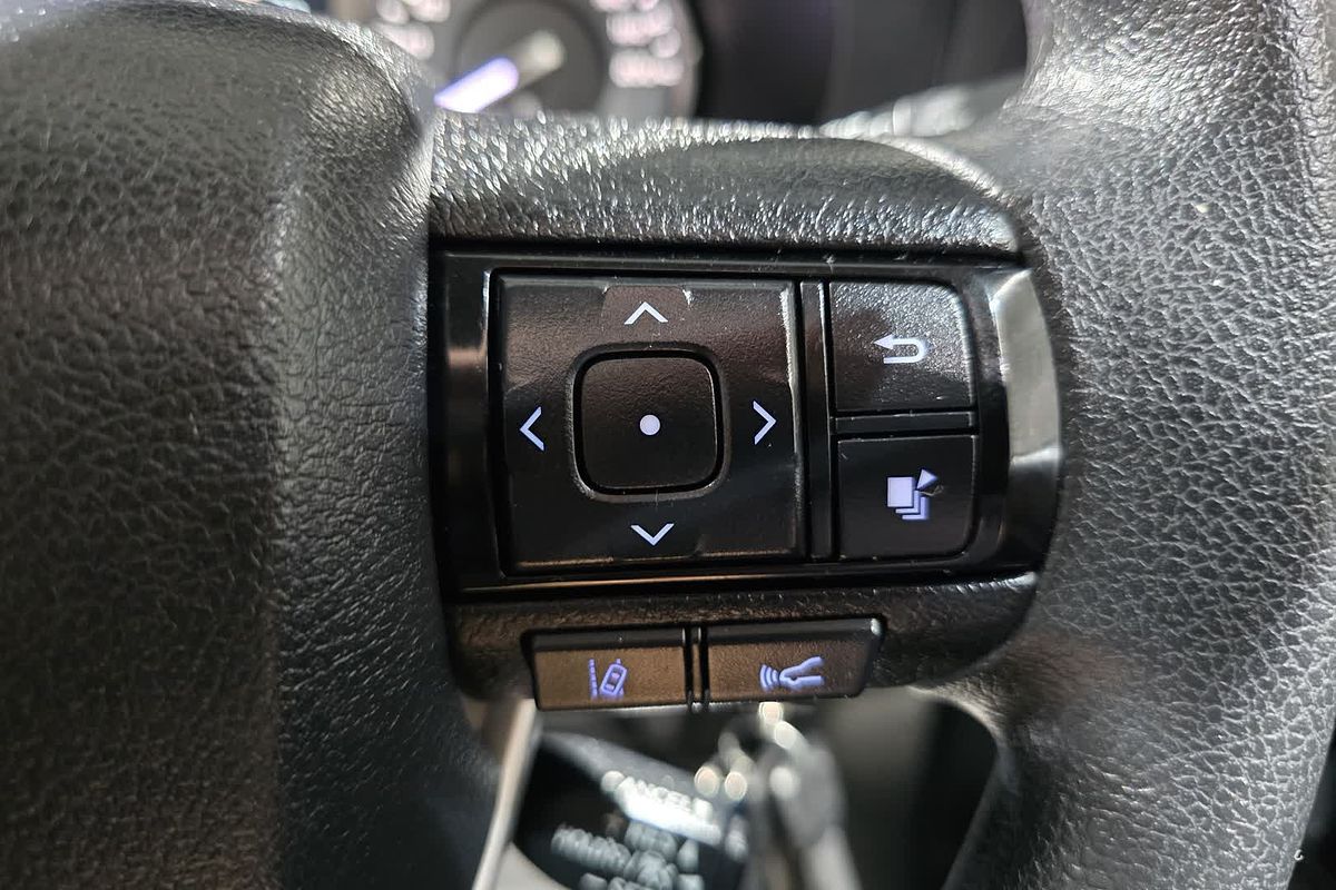 2022 Toyota Hilux Hilux 4x2 SR 2.8L T Diesel Automatic Double Cab GUN136R Rear Wheel Drive