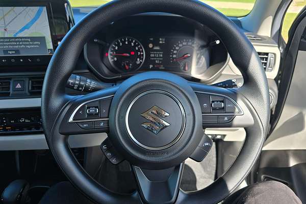 2024 Suzuki Swift Hybrid UZ