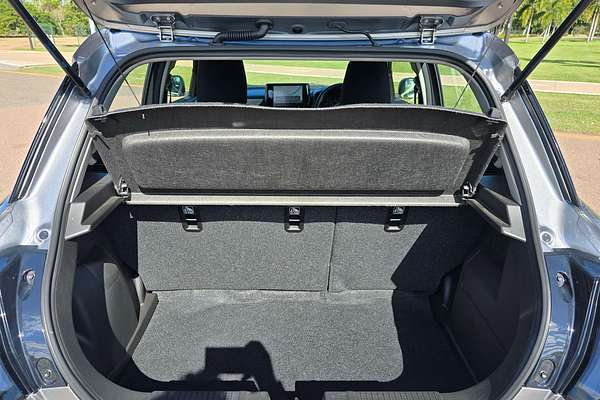 2024 Suzuki Swift Hybrid UZ