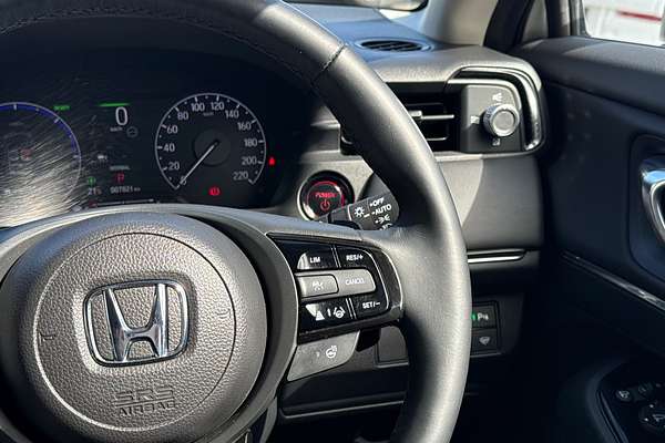 2024 Honda HR-V e:HEV L