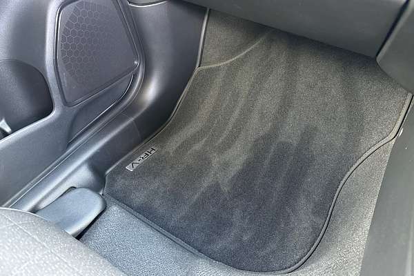 2024 Honda HR-V e:HEV L