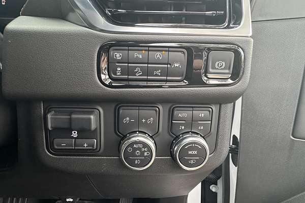 2024 GMC Yukon Denali T1