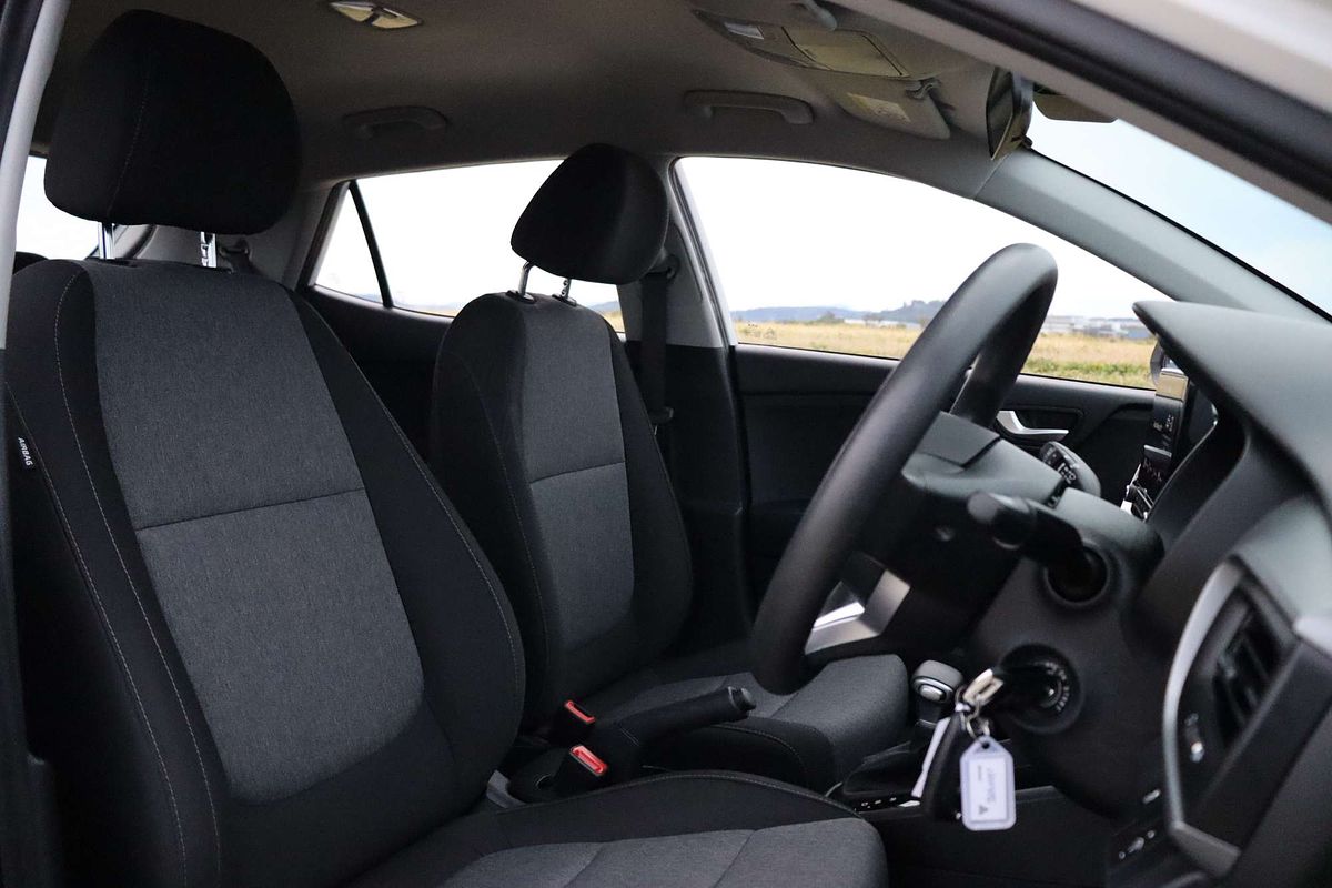 2023 Kia Stonic S YB