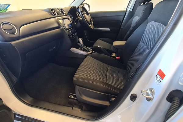 2022 Suzuki Vitara LY Series II