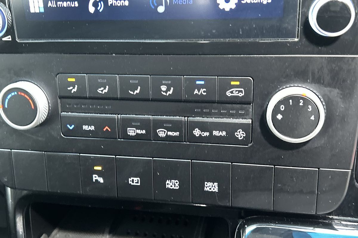 2021 Hyundai STARIA US4.V1