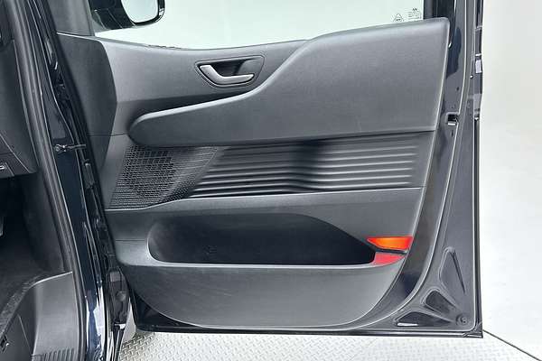 2021 Hyundai STARIA US4.V1