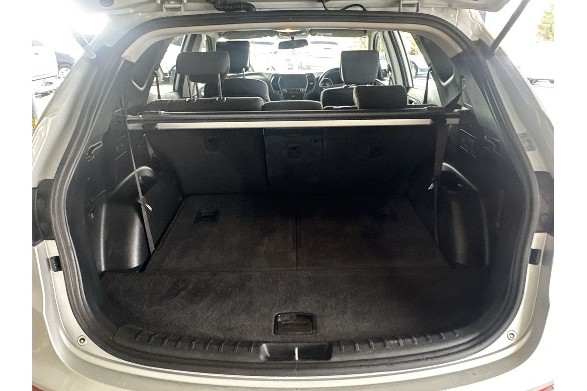 2016 Hyundai Santa Fe Active DM3 Series II