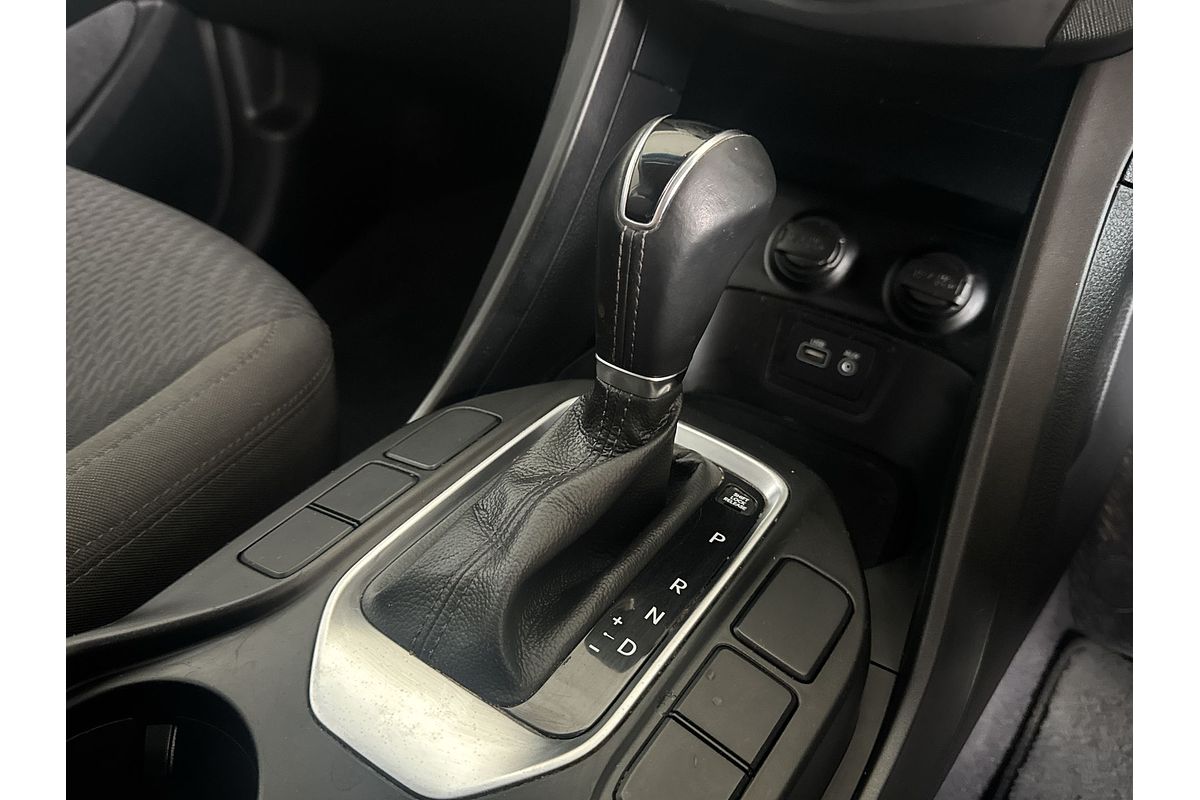 2016 Hyundai Santa Fe Active DM3 Series II