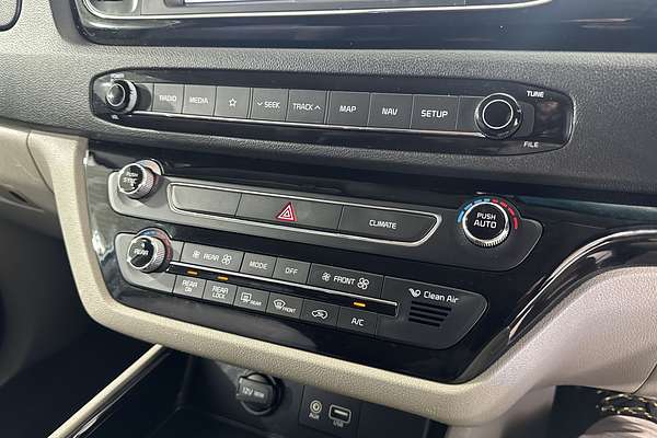 2020 Kia Carnival Si YP
