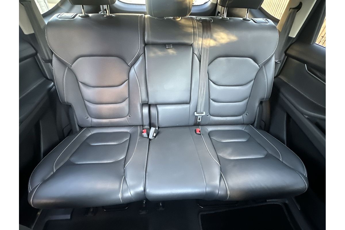 2022 LDV D90 Executive SV9A